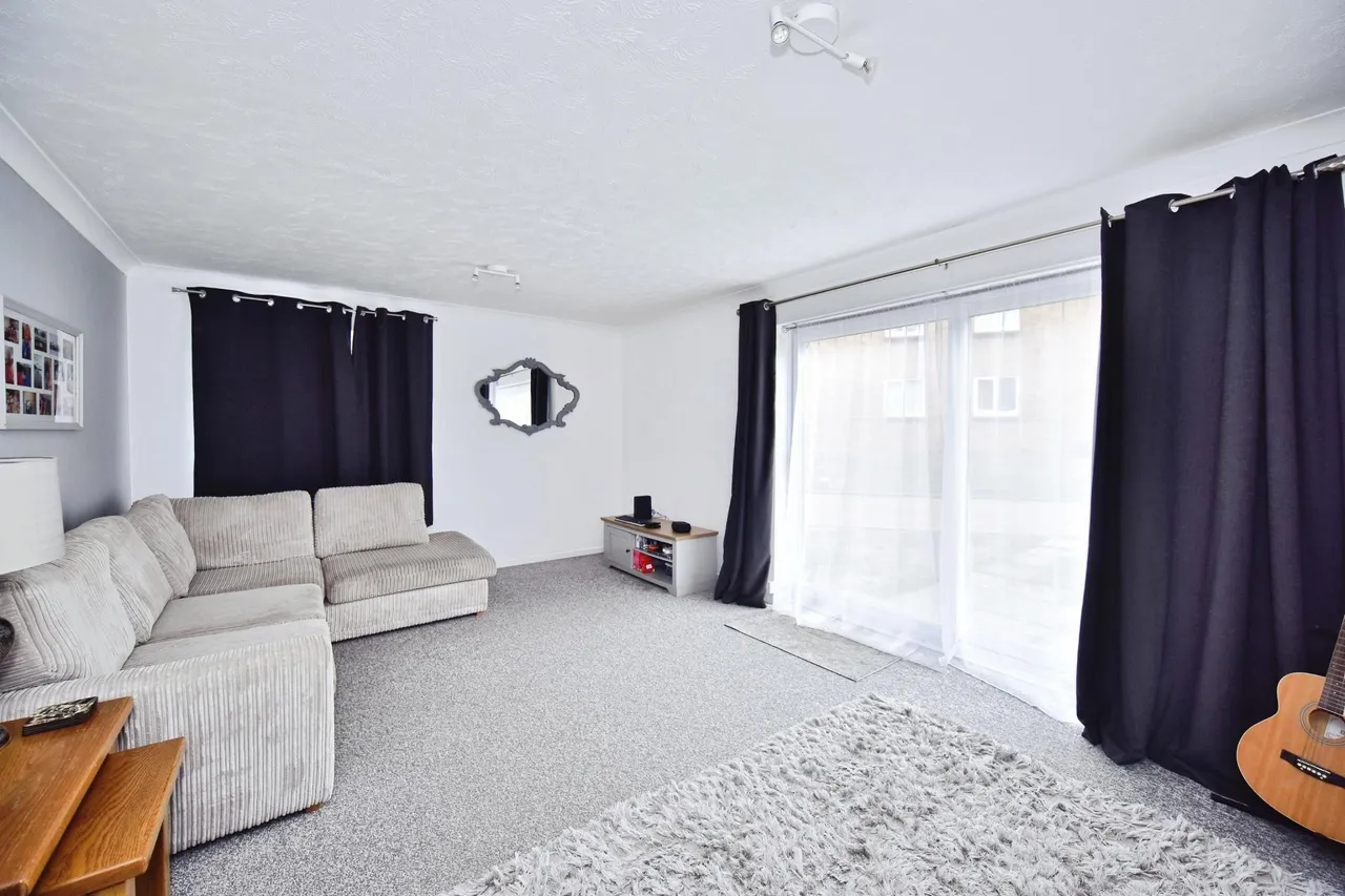Fallowfield, Sittingbourne, ME10, photo 9