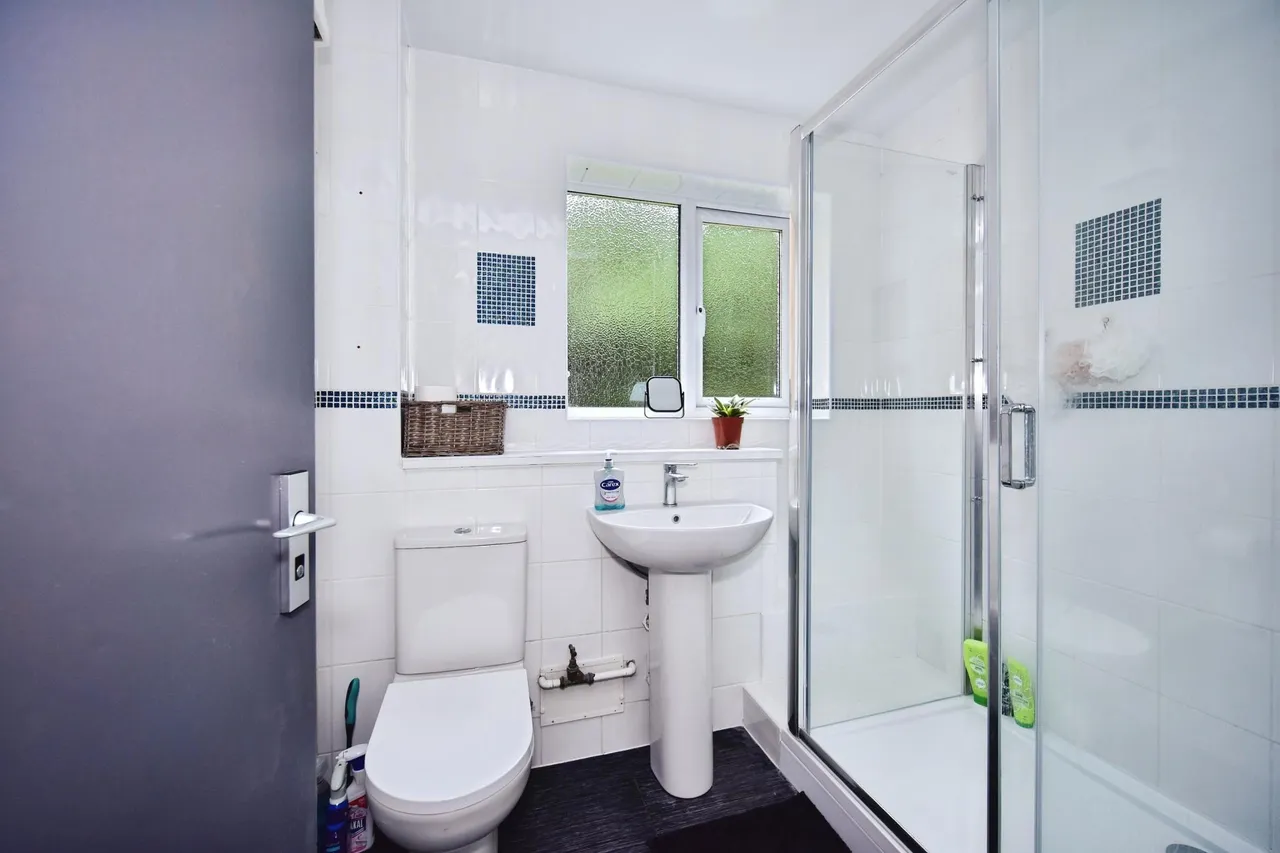 Fallowfield, Sittingbourne, ME10, photo 17