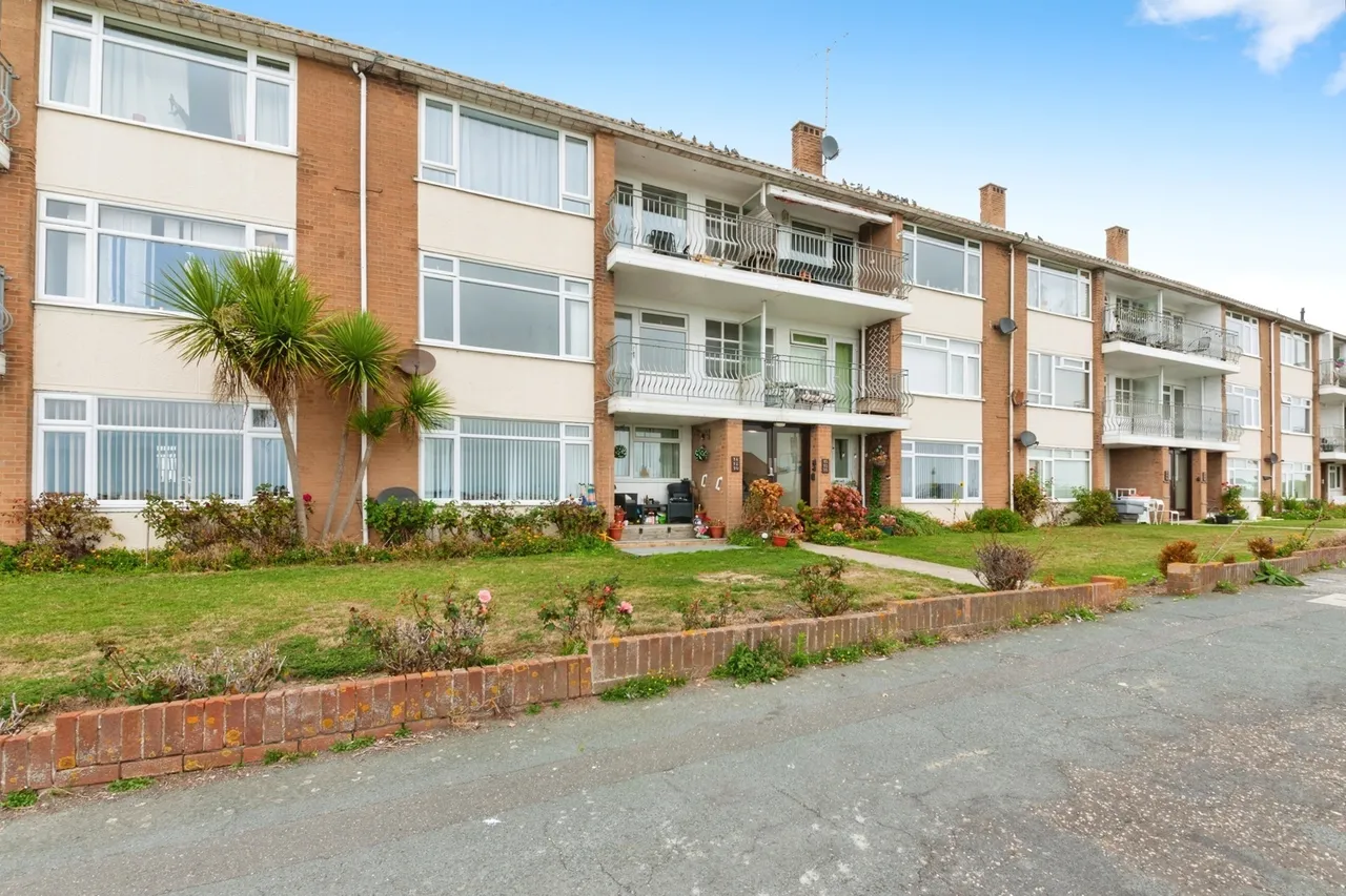 Marine Parade West, Clacton-on-Sea, Essex, CO15, photo 12