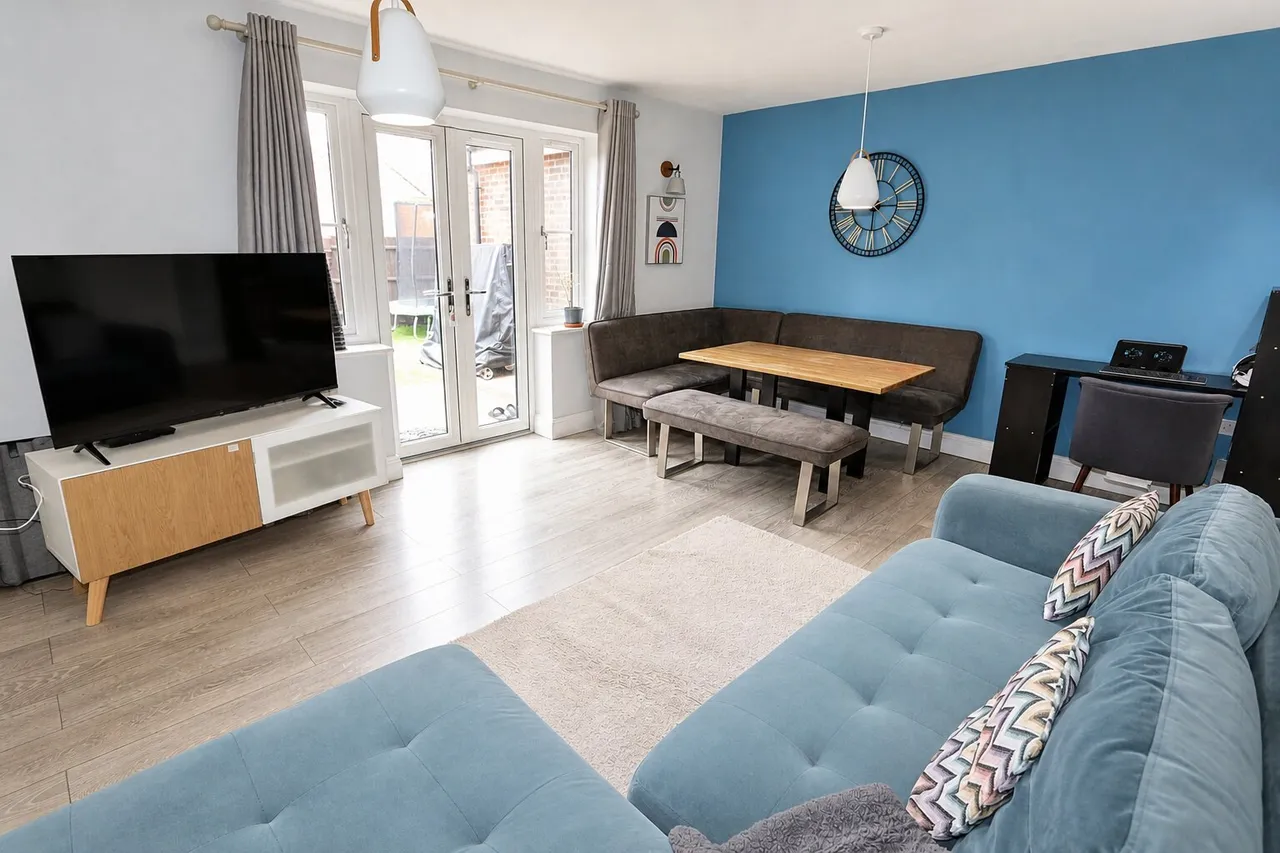 Blakesley Street, Corby, NN17, photo 8