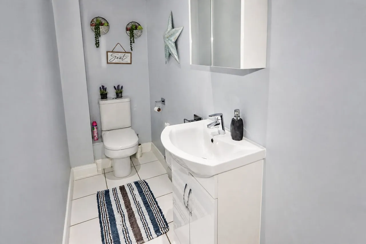 Blakesley Street, Corby, NN17, photo 11
