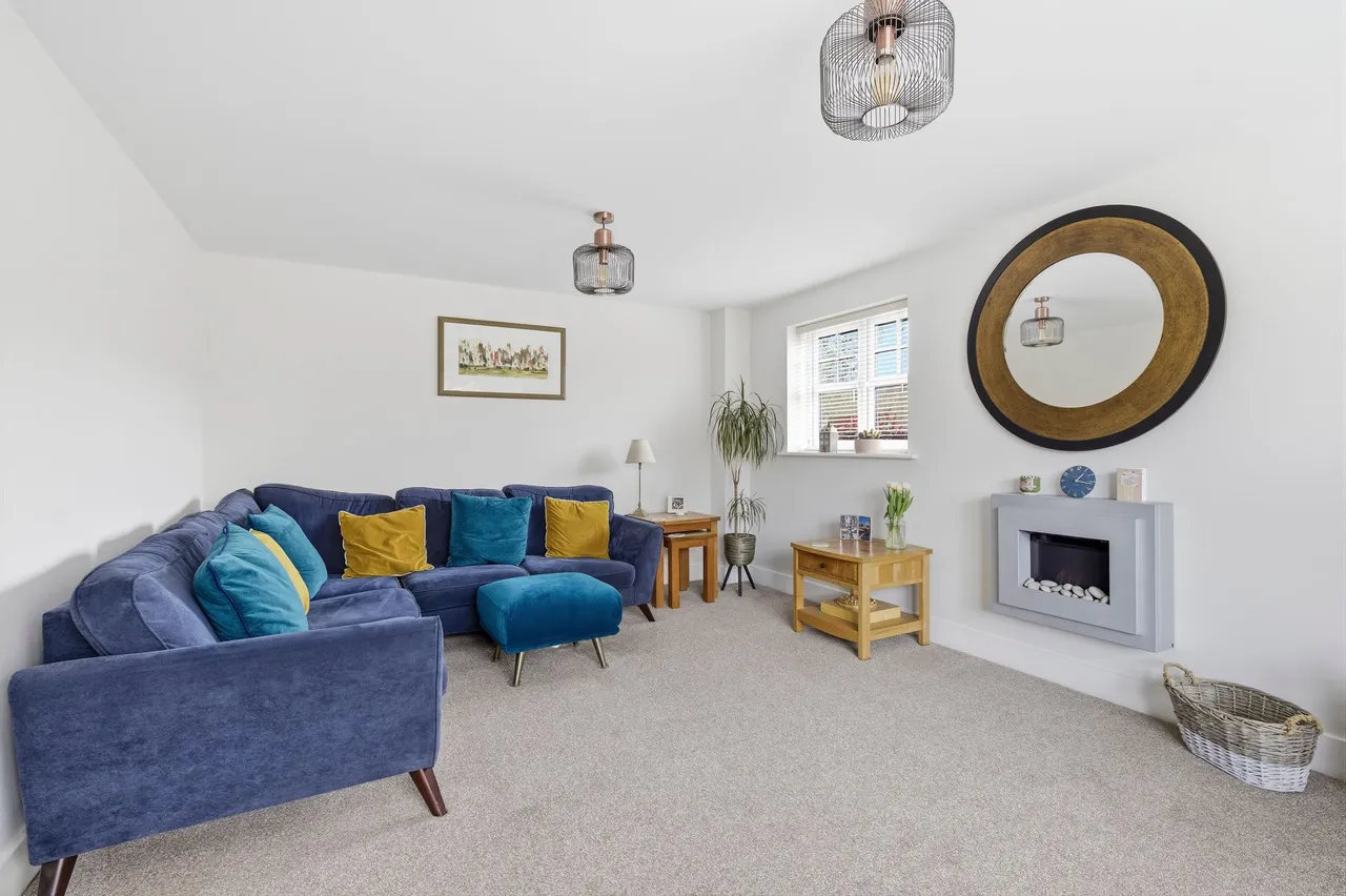 Georges Place, Tarporley, photo 13