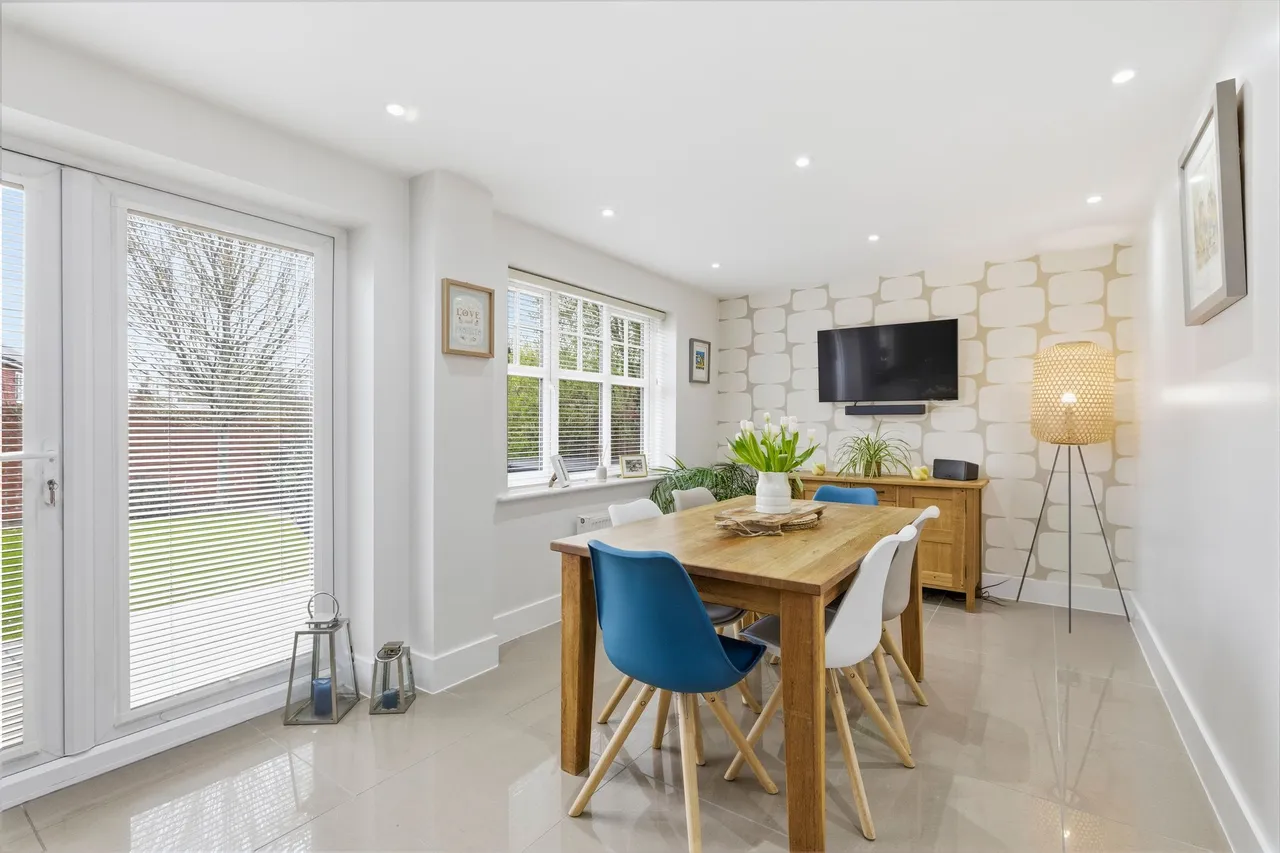 Georges Place, Tarporley, photo 10