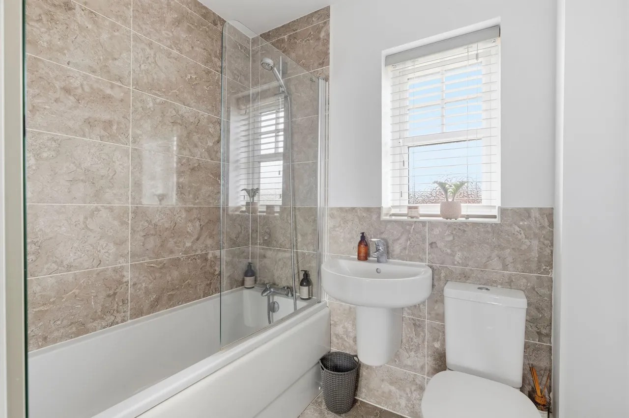 Georges Place, Tarporley, photo 25