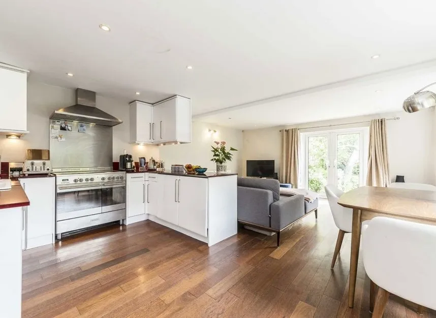 Woodville Gardens, Ealing, W5, photo 2