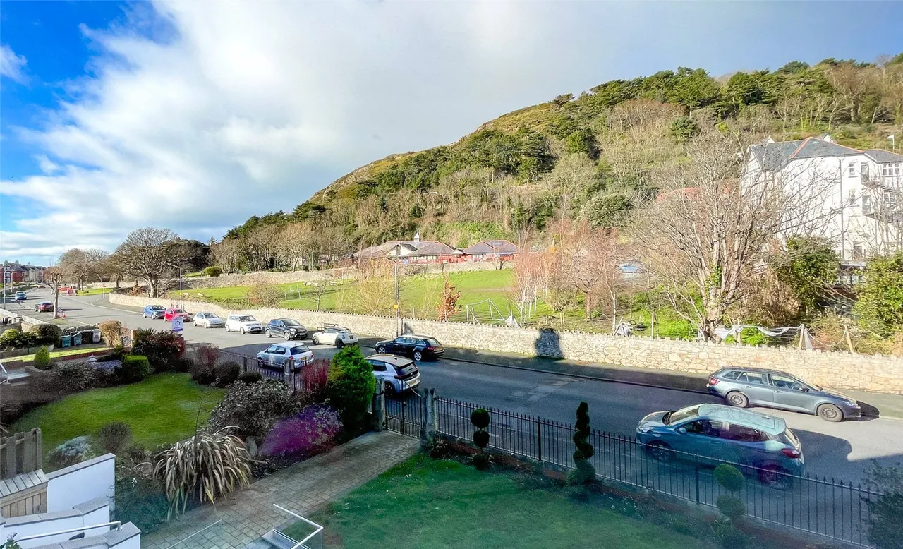 Abbey Road, Llandudno, LL30, photo 2