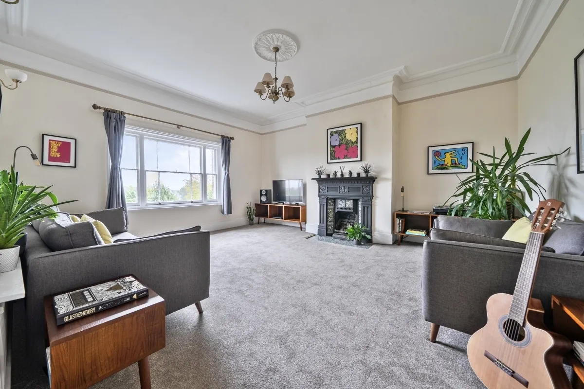 Clifton Road, Winchester SO22, photo 3