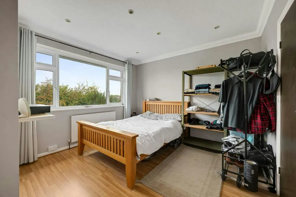 Whitegates Avenue, West Kingsdown, TN15, photo 9