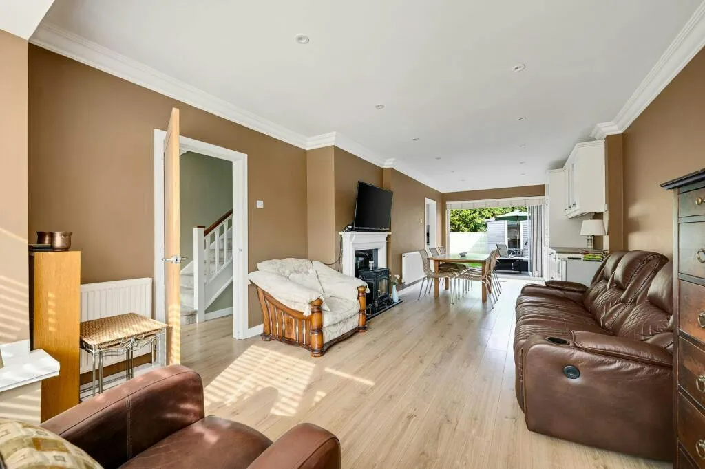 Whitegates Avenue, West Kingsdown, TN15, photo 2