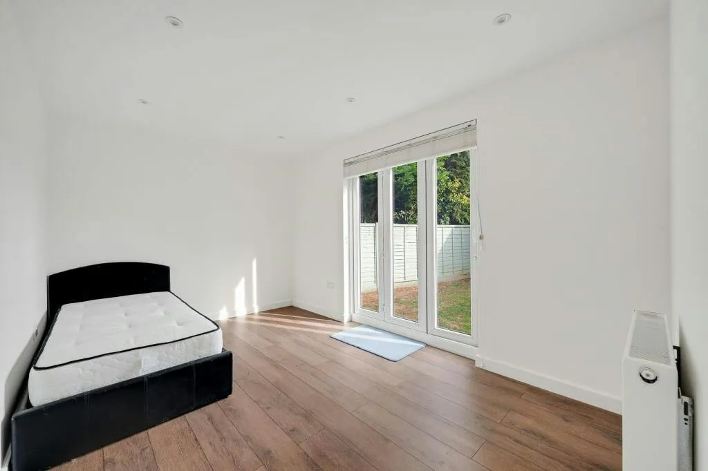 Whitegates Avenue, West Kingsdown, TN15, photo 17