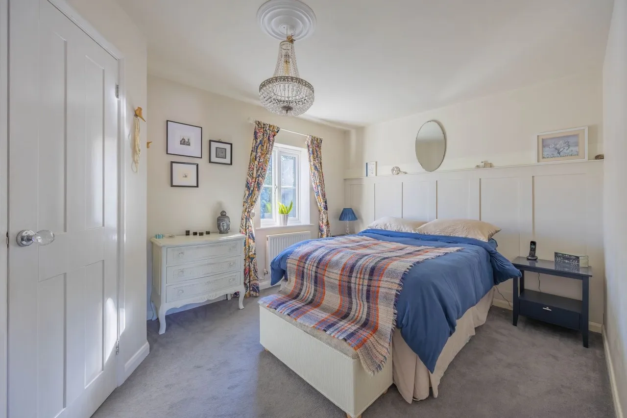 Merrifields, Cotford St. Luke, TA4, photo 6