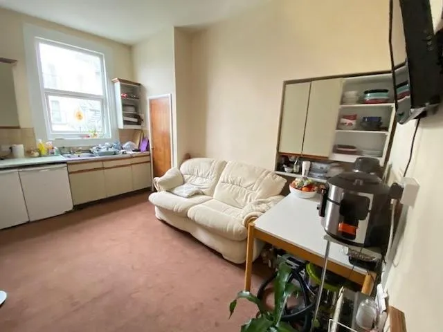 Connaught Avenue, Plymouth, photo 9
