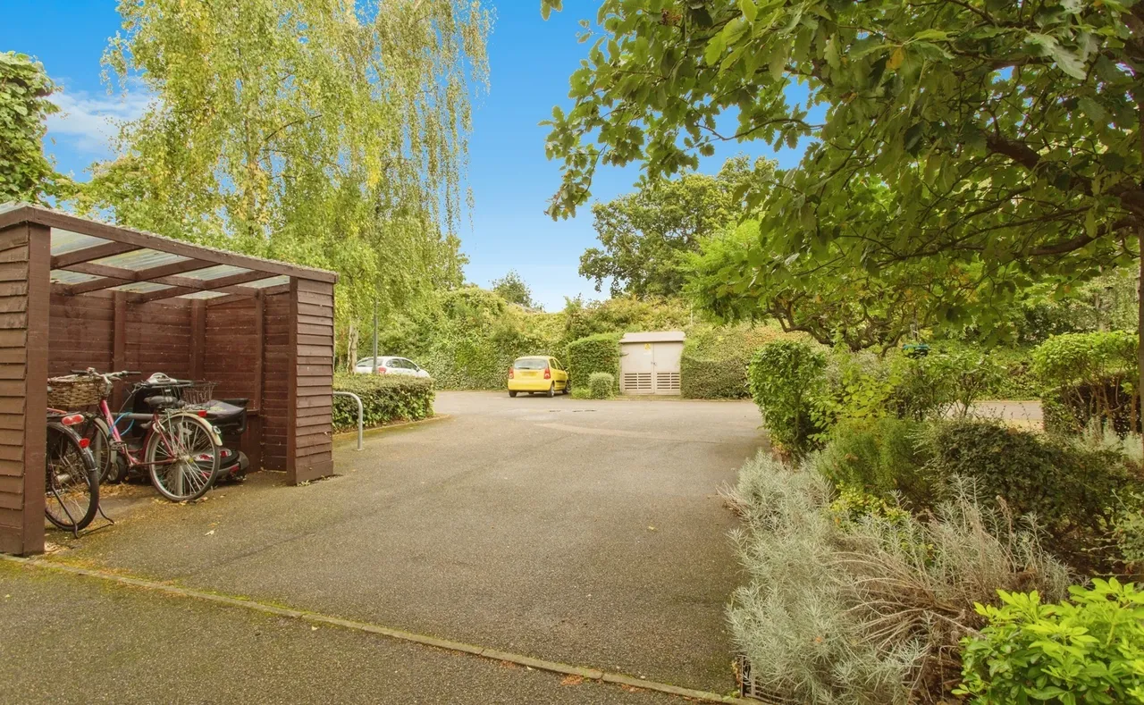 Haig Court, Cambridge, CB4, photo 14