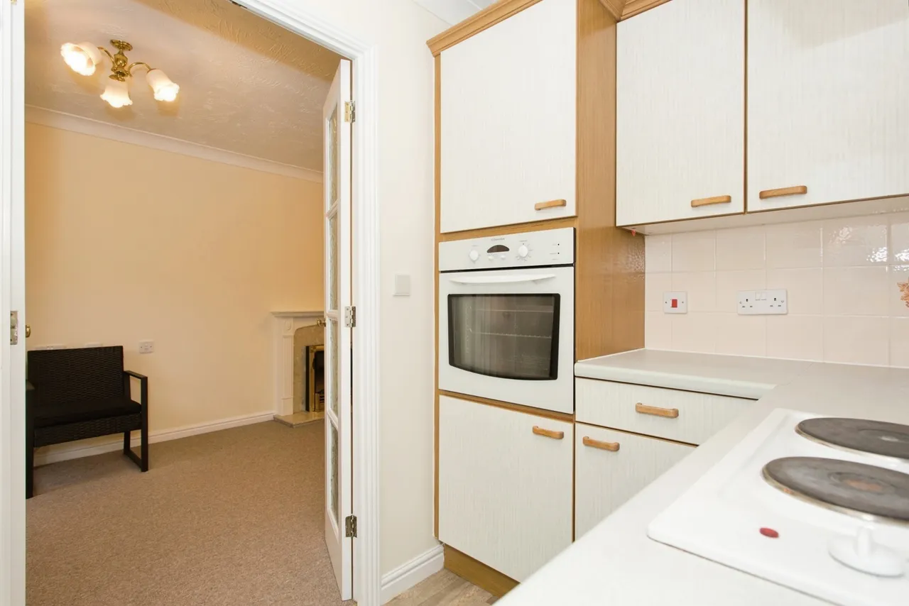 Haig Court, Cambridge, CB4, photo 6