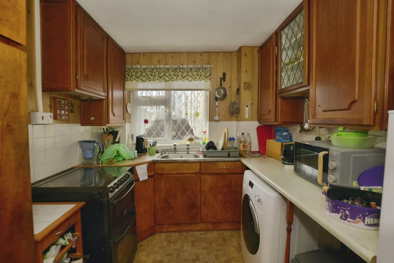 Luddenham Close, Ashford, TN23, photo 6