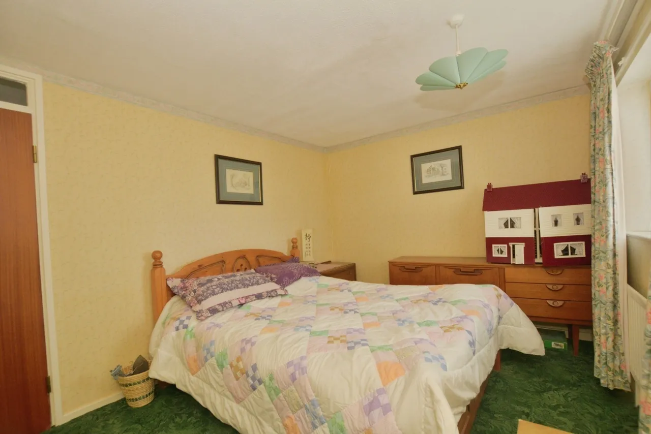Luddenham Close, Ashford, TN23, photo 10