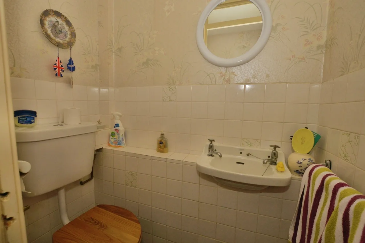 Luddenham Close, Ashford, TN23, photo 8
