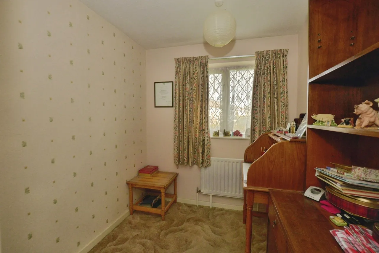 Luddenham Close, Ashford, TN23, photo 13