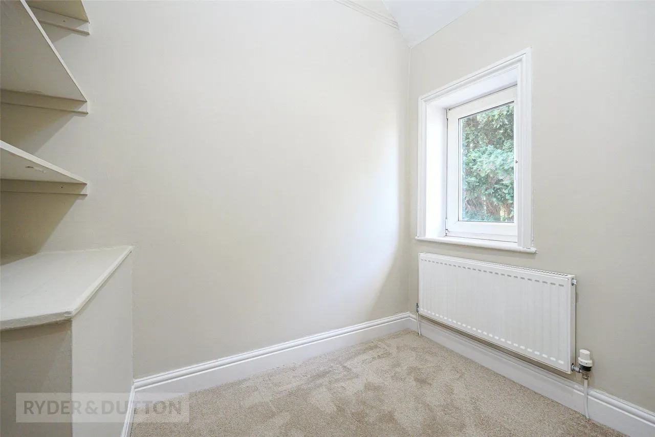 Wakefield Road, Fenay Bridge, HD8, photo 9