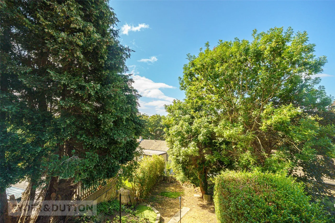 Wakefield Road, Fenay Bridge, HD8, photo 11