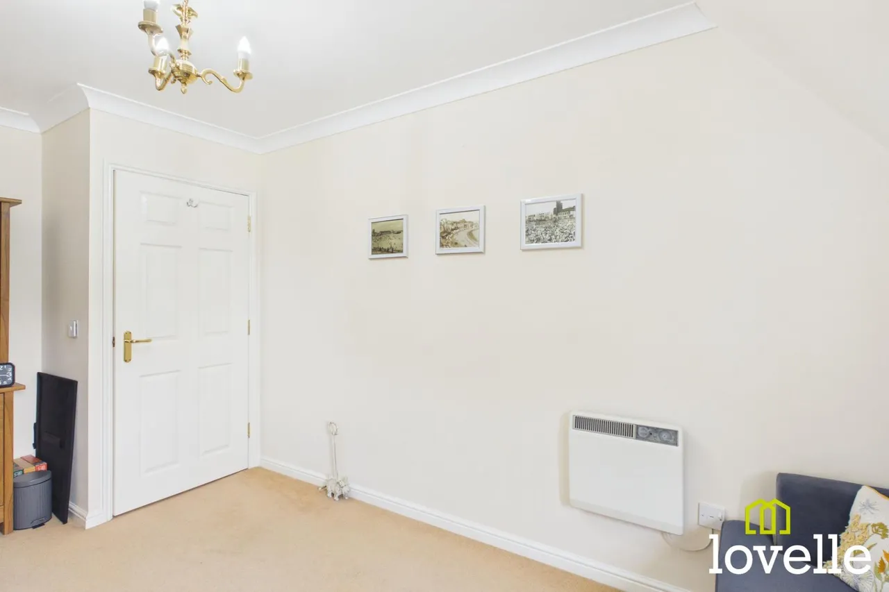 Newgate Street, Shardeloes Court, HU16, photo 10