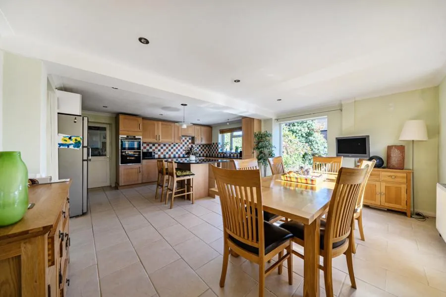 Shinfield Road, Shinfield, RG2, photo 5