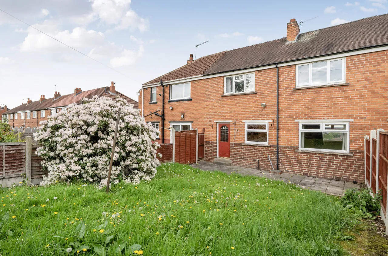 Highfield Road, Pudsey, LS28, photo 15