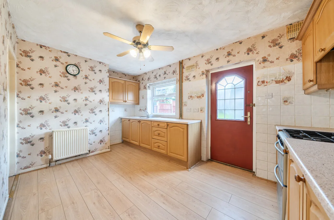 Highfield Road, Pudsey, LS28, photo 3