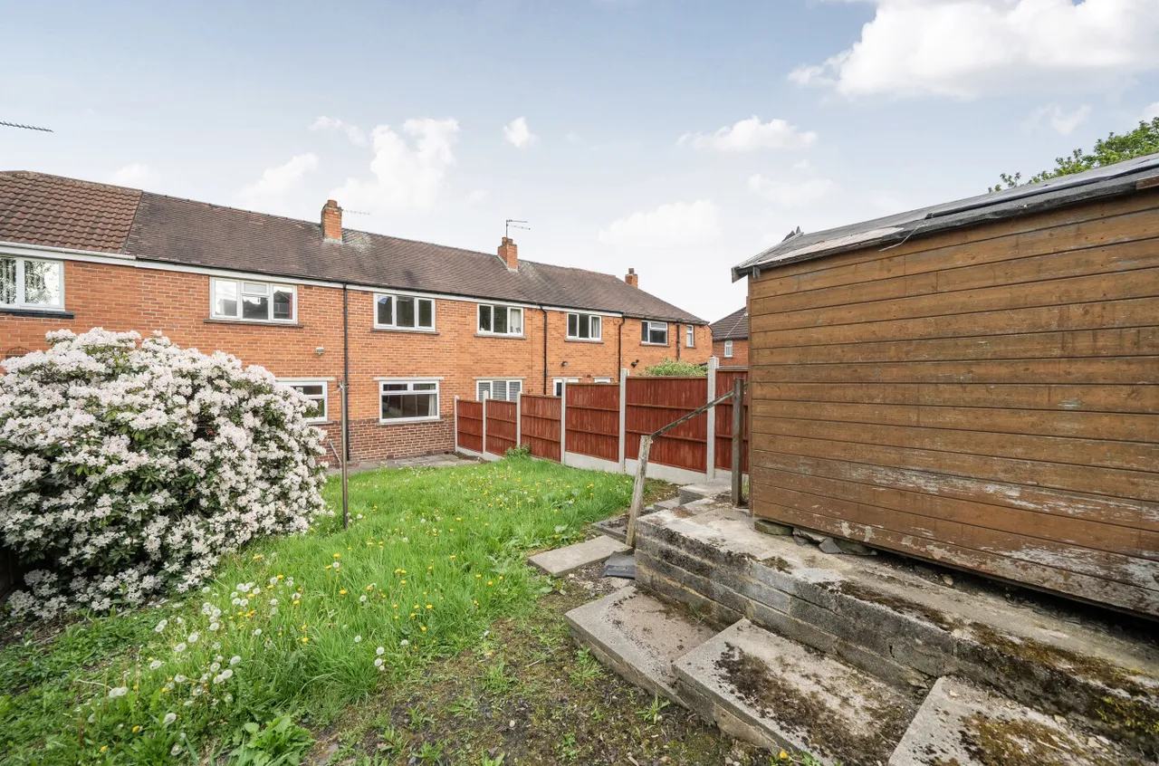 Highfield Road, Pudsey, LS28, photo 18