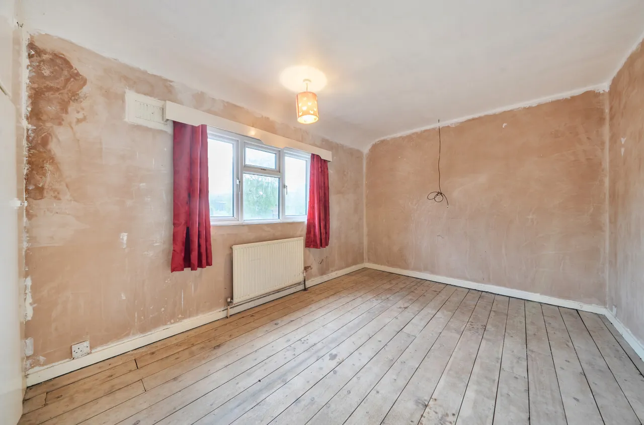 Highfield Road, Pudsey, LS28, photo 6