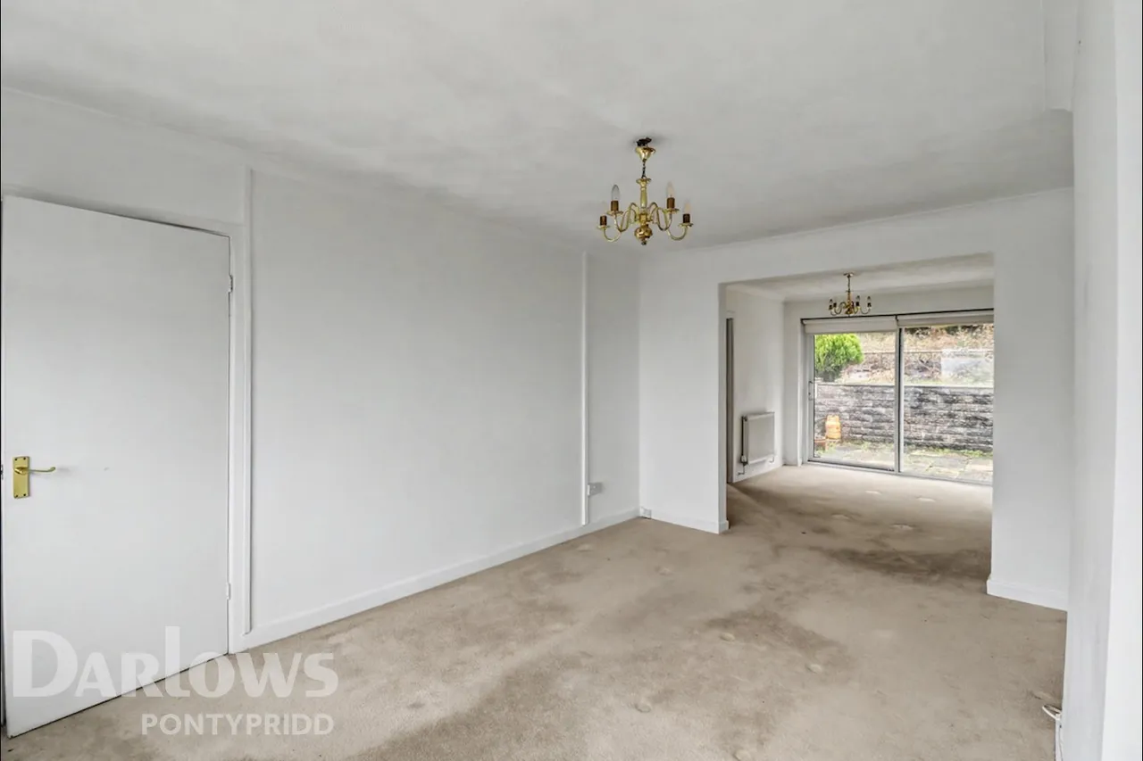 Lanwood Road, Pontypridd, photo 6