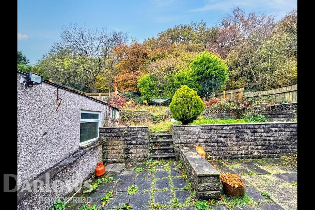 Lanwood Road, Pontypridd, photo 17
