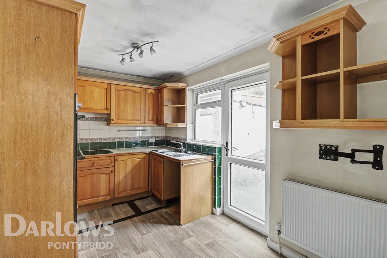 Lanwood Road, Pontypridd, photo 7
