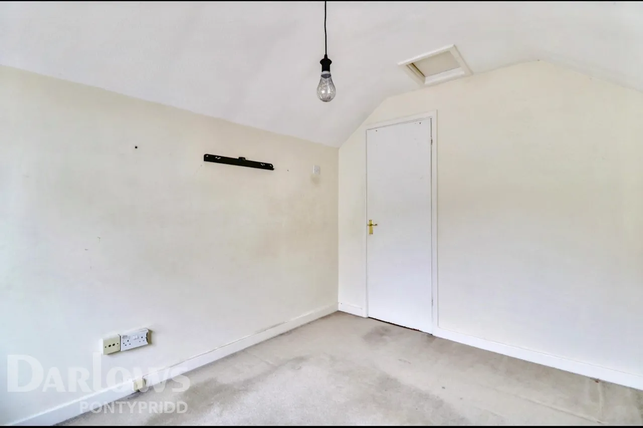 Lanwood Road, Pontypridd, photo 16