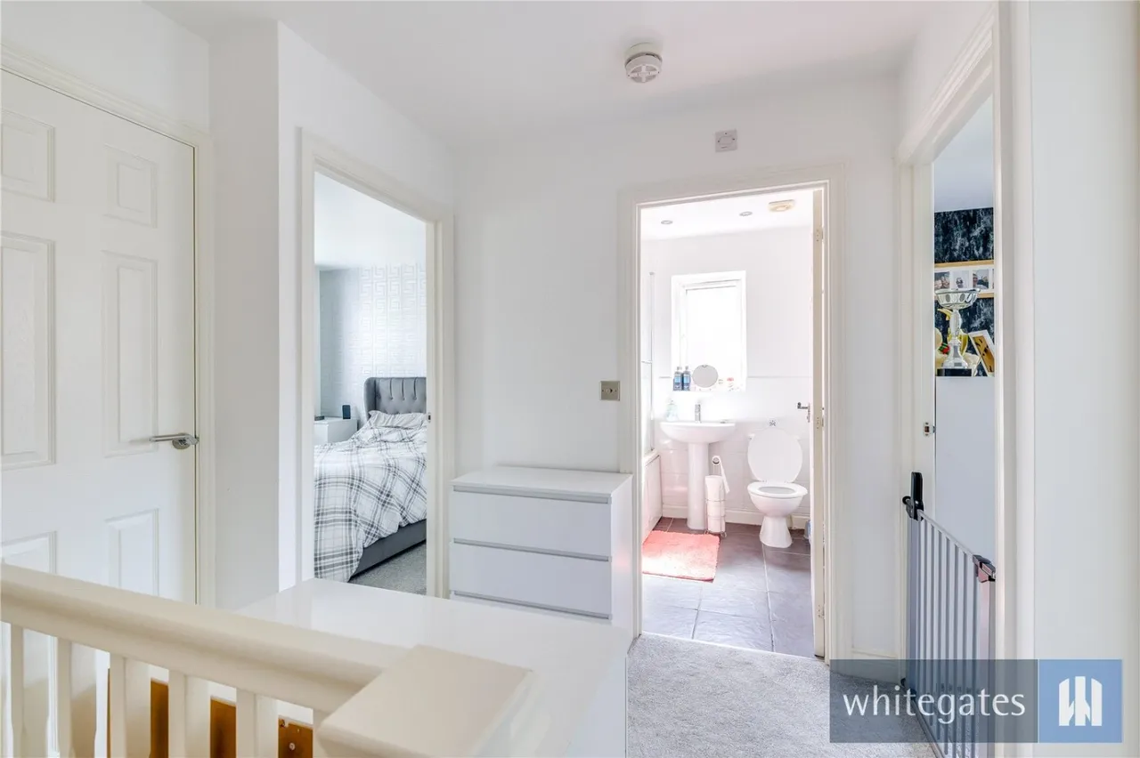 Lee Park Avenue, Liverpool, L25, photo 14