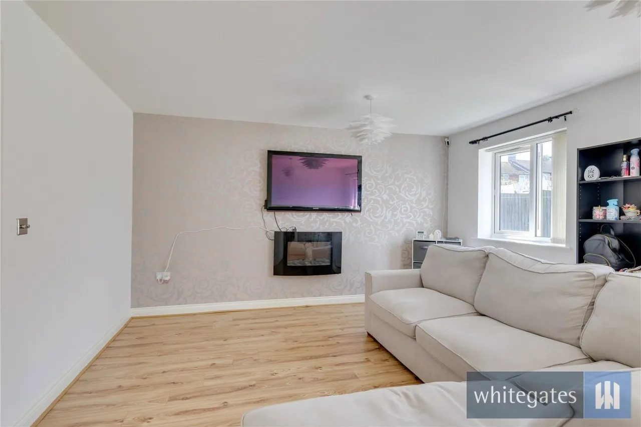 Lee Park Avenue, Liverpool, L25, photo 7