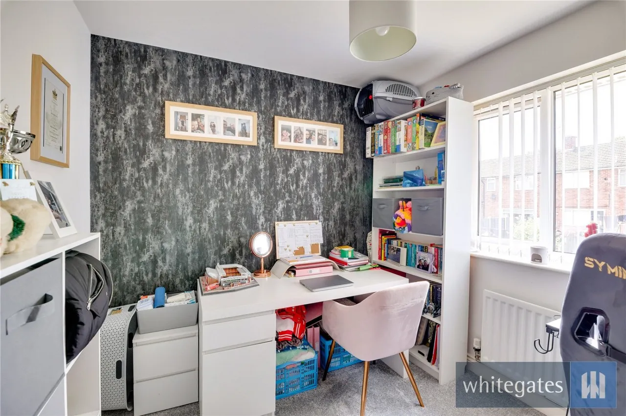 Lee Park Avenue, Liverpool, L25, photo 21