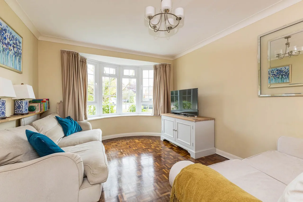 Brompton Drive, Cranbrook Drive, Maidenhead, Berkshire, photo 8