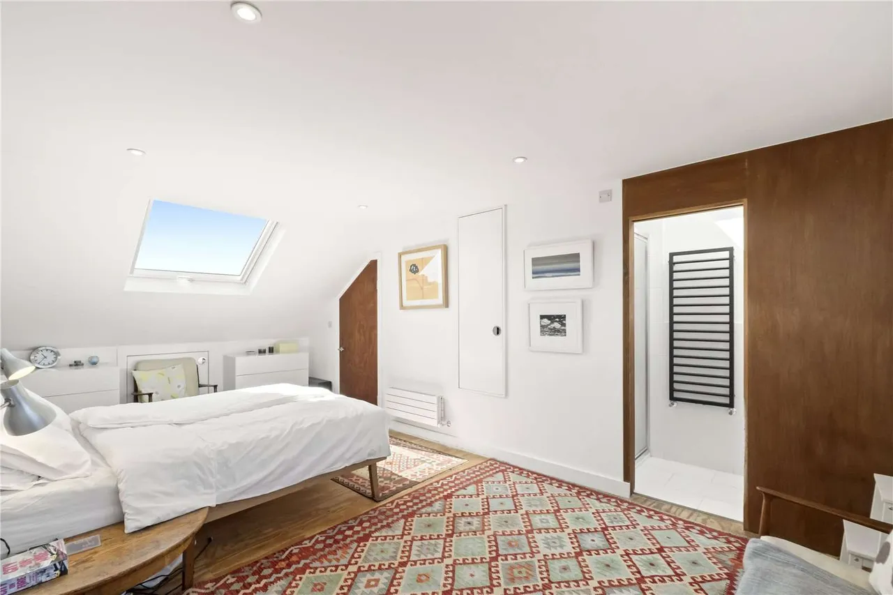 Hydethorpe Road, London, SW12, photo 9