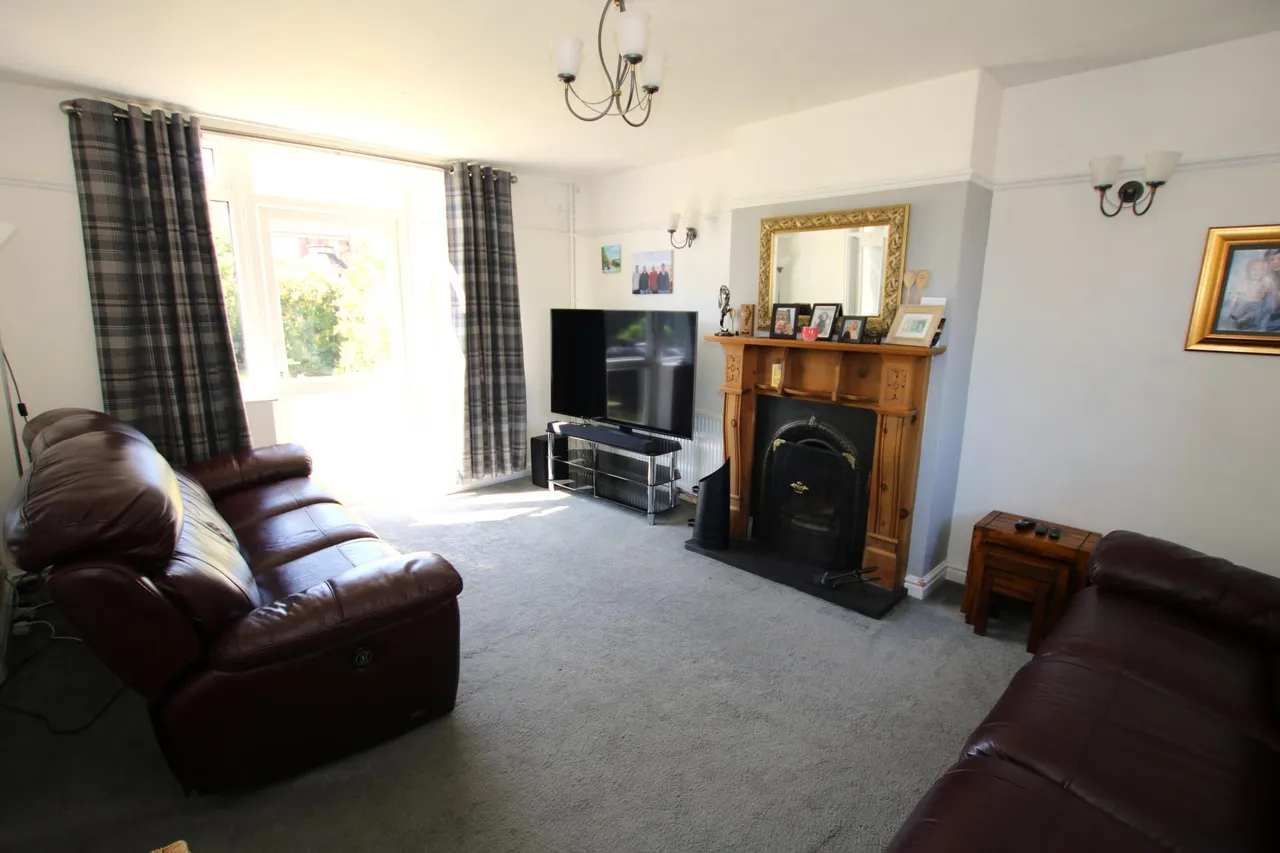 Satterley Close, Witham St Hughs, LN6, photo 8