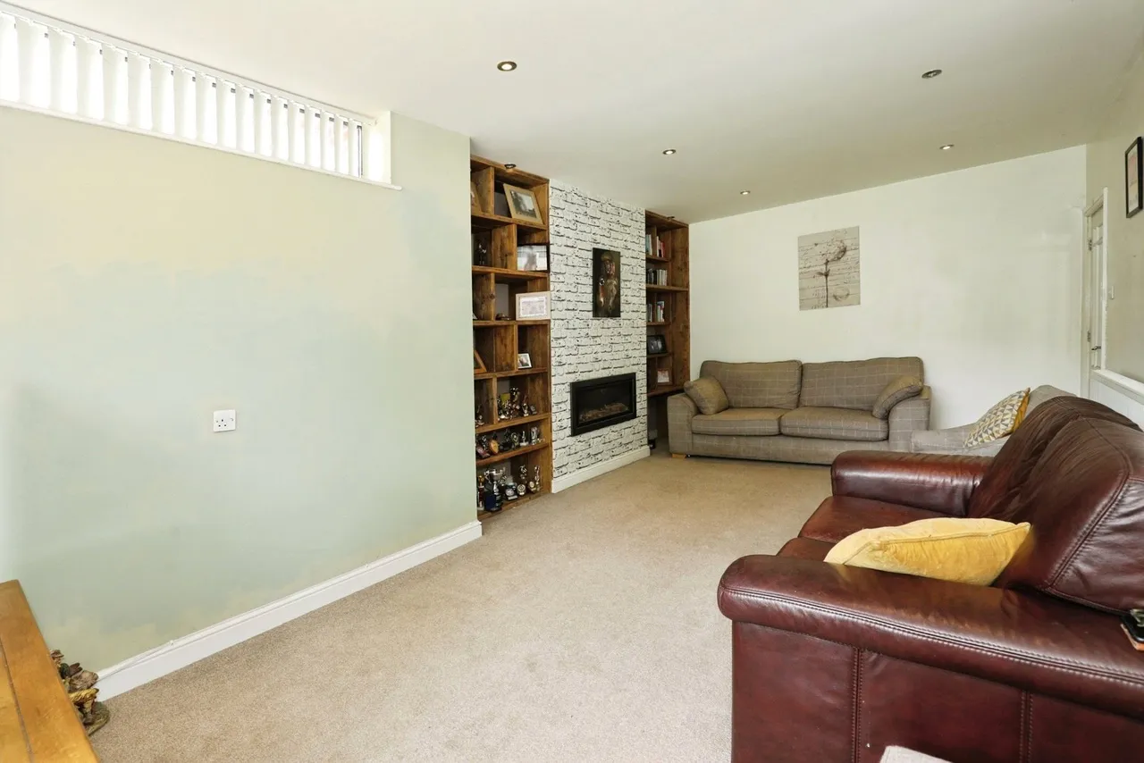 Hassall Road, Alsager, ST7, photo 12