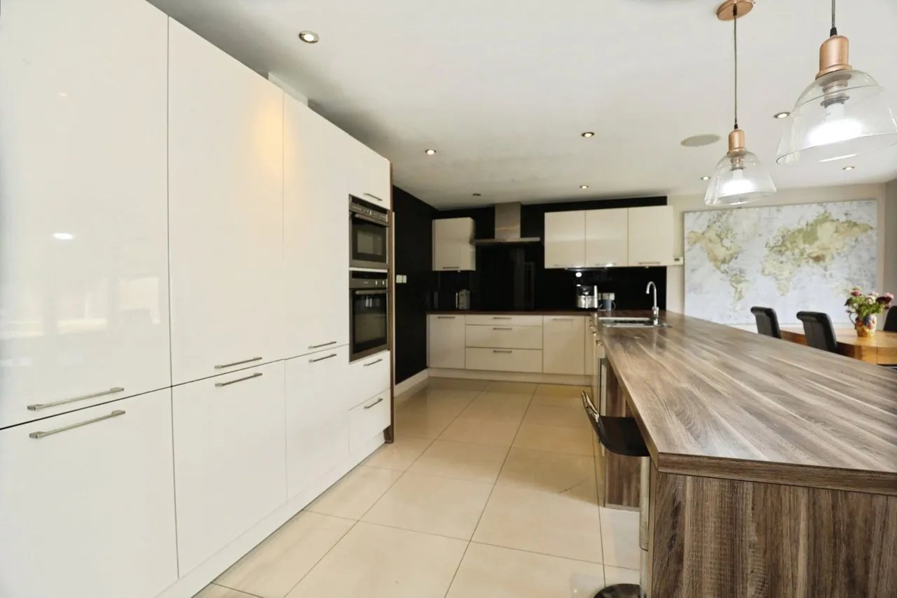 Hassall Road, Alsager, ST7, photo 8