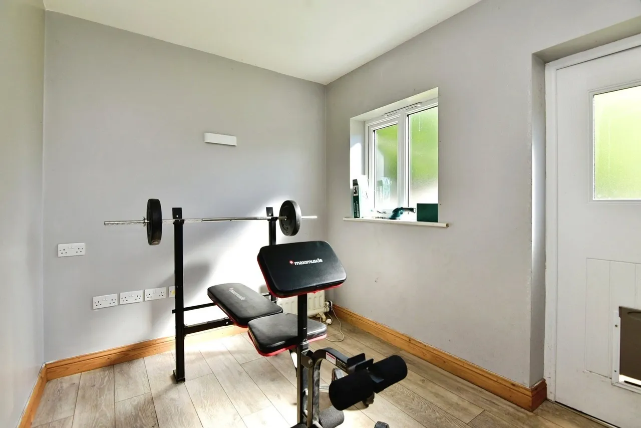 Hassall Road, Alsager, ST7, photo 31