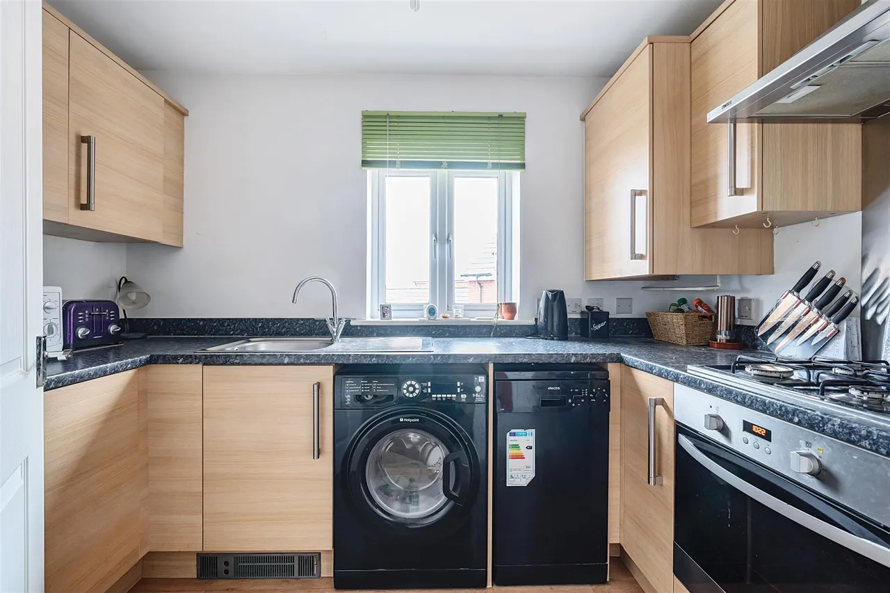 Palmer Road, Devizes, SN10, photo 3