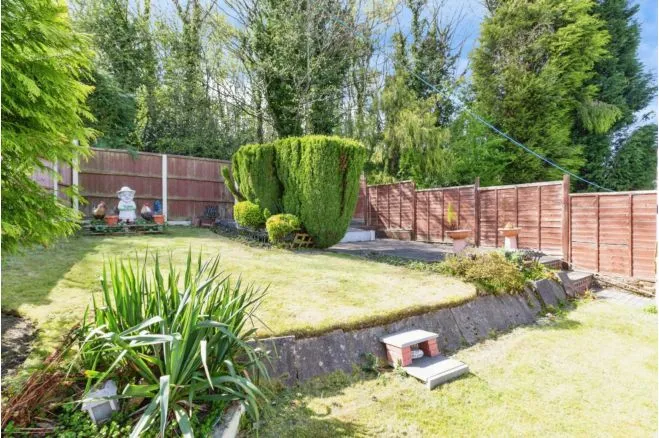 Main Road, Telford, TF2, photo 13