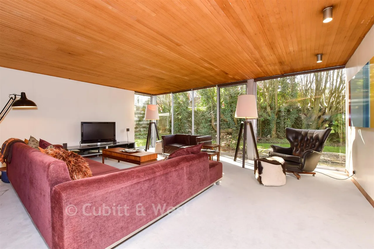 Epsom Road, Ashtead, KT21, photo 3