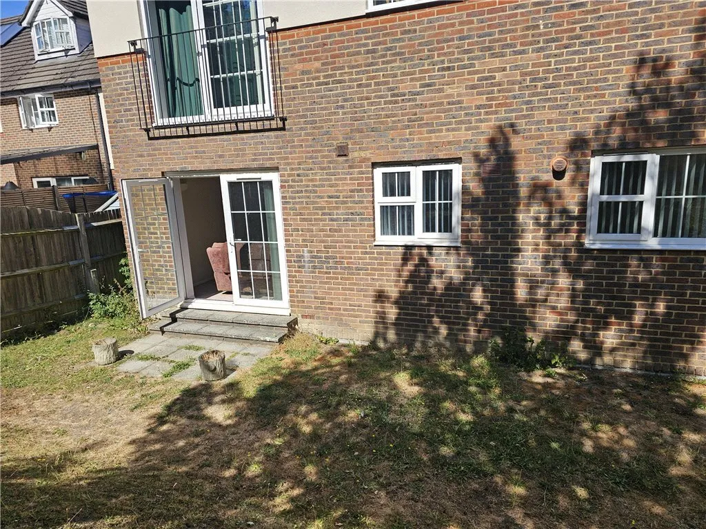 Stafford Rise, Caterham, Surrey, CR3, photo 14