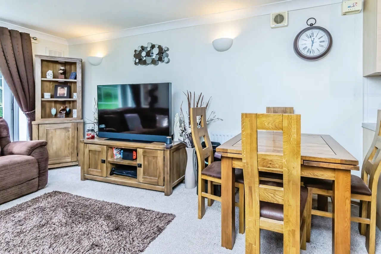 Stafford Rise, Caterham, Surrey, CR3, photo 5
