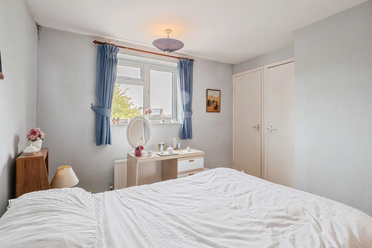 Porlock Close, Shepshed, LE12, photo 8
