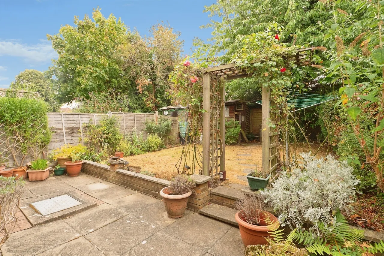 Porlock Close, Shepshed, LE12, photo 12
